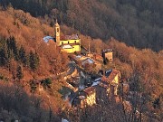 81 Catremerio nella calda luce dell'imminente tramonto